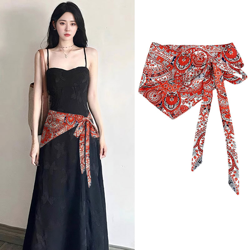 Ethnic Fashion Wear - Cashew flower triangular scarf, women's stacked