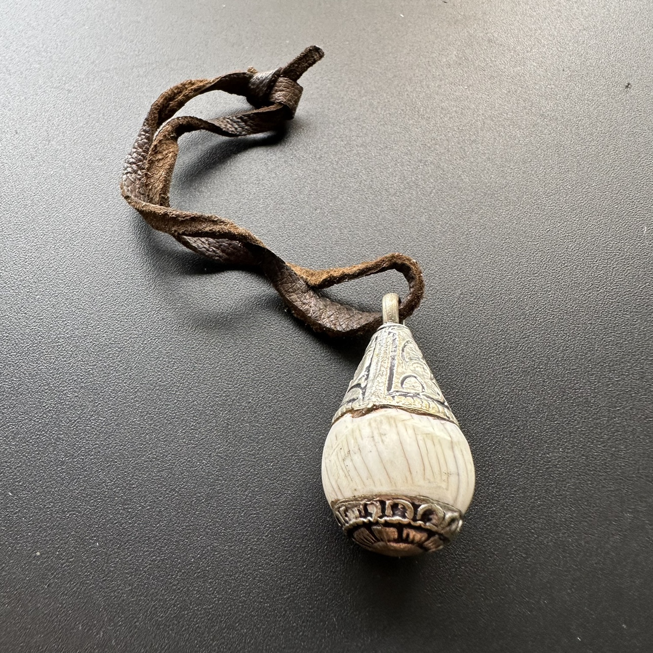 Handmade Tibetan  Pendant Vint - Ethnic Fashion World บทวิจารณ์และราคา