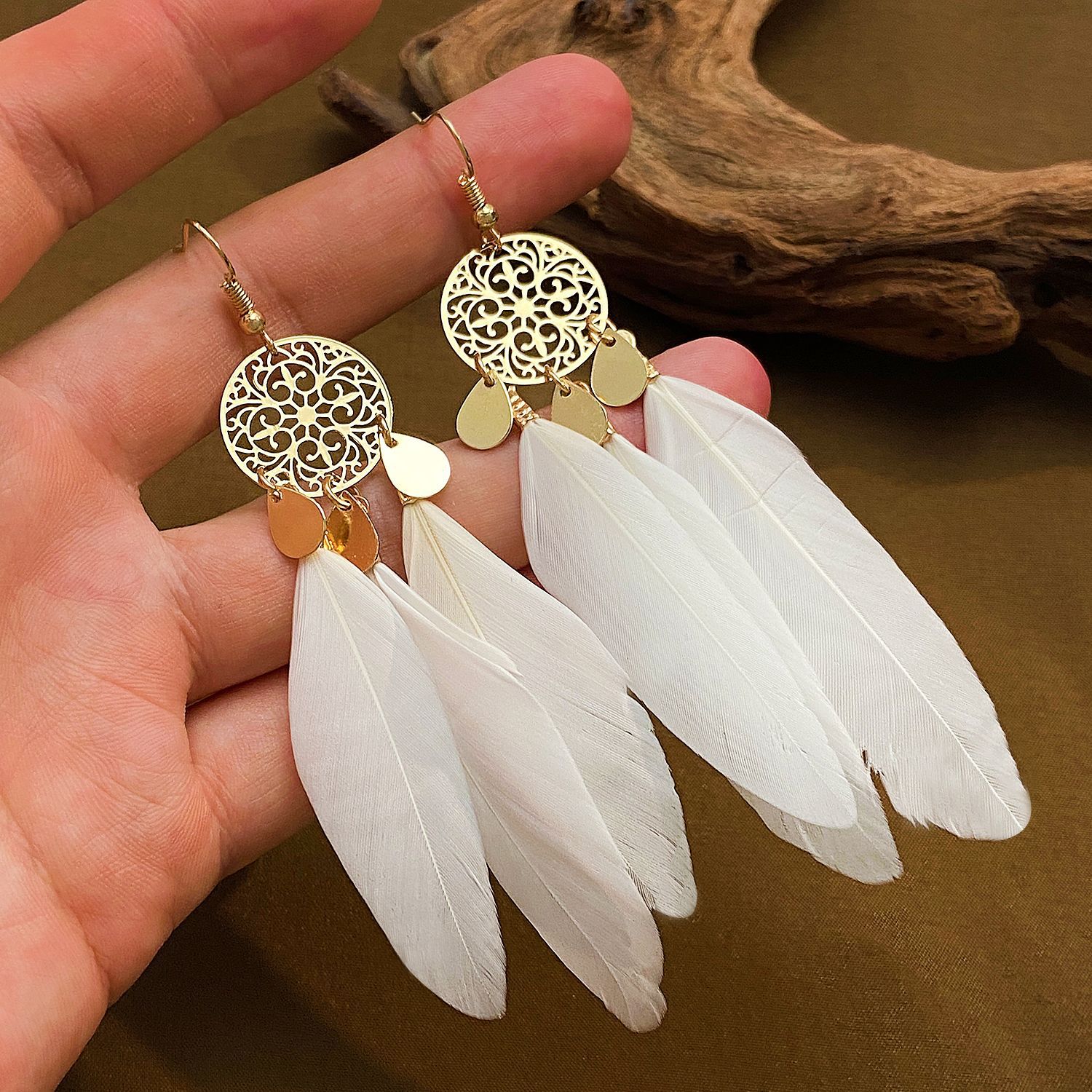 Exotic Bohemian Pink Feather T - Ethnic Fashion Trend บทวิจารณ์และราคา