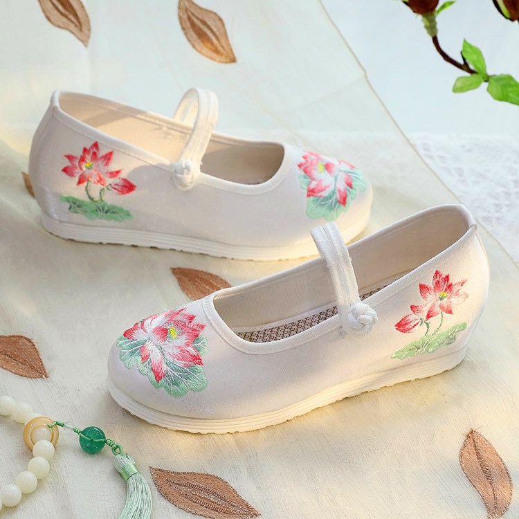 2026 Women's White & Green Lot - Ethnic Fabric บทวิจารณ์และราคา