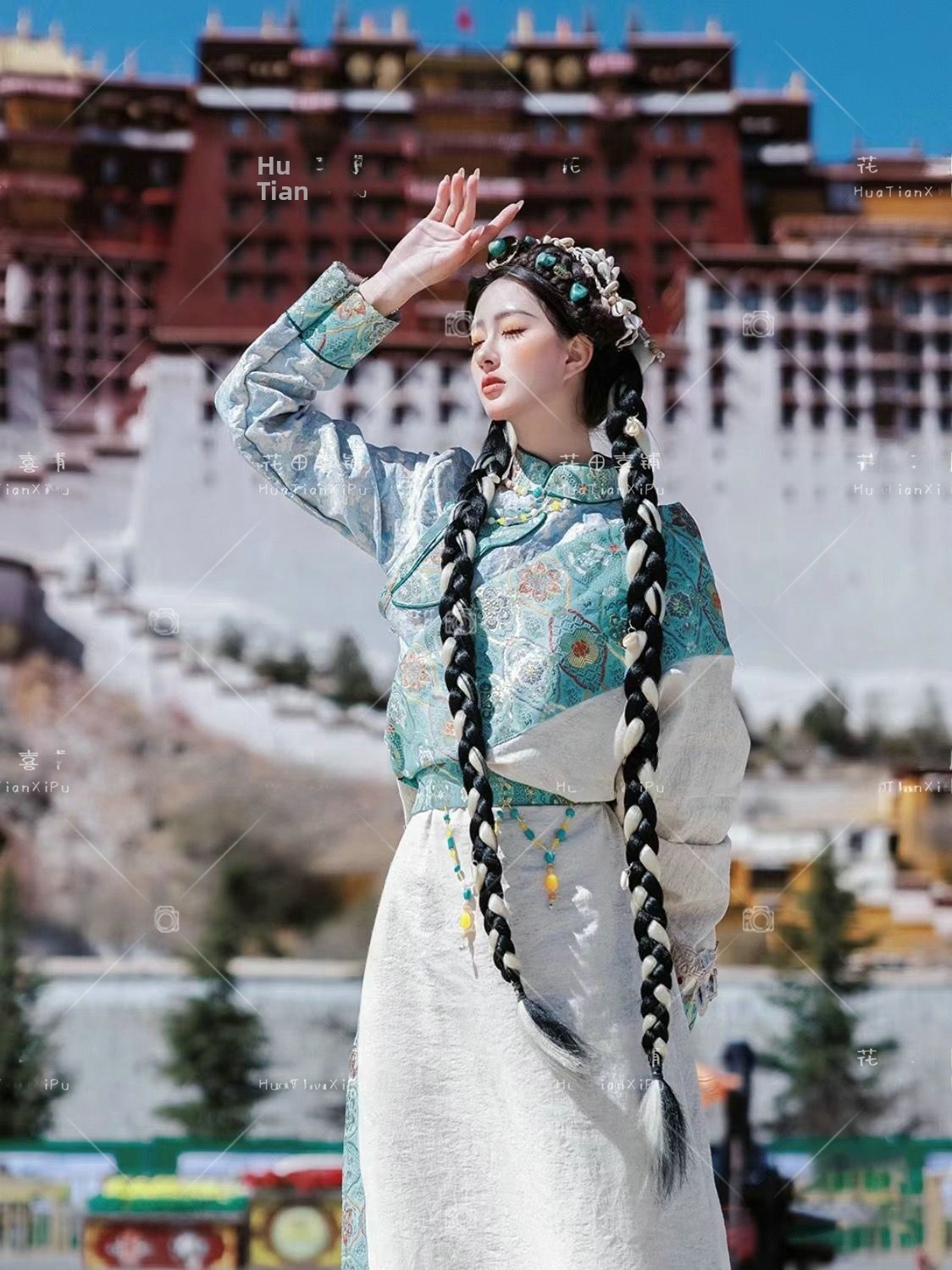 Blue Tibetan Ethnic Noblewoman - Ethnic Clothing & Online Fashion Store Khaadi Uk บทวิจารณ์และราคา