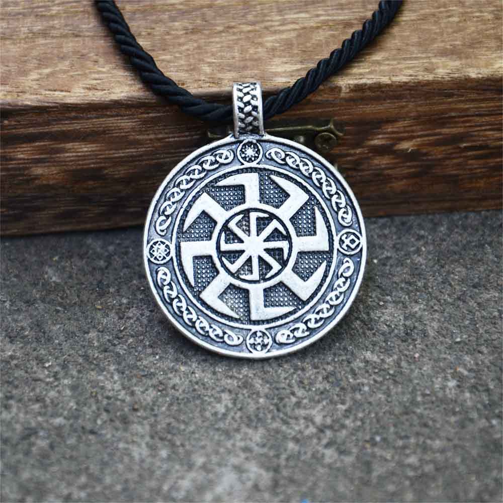 Retro Slavic Kolovrat Pendant  - Ethnic Fashion World บทวิจารณ์และราคา