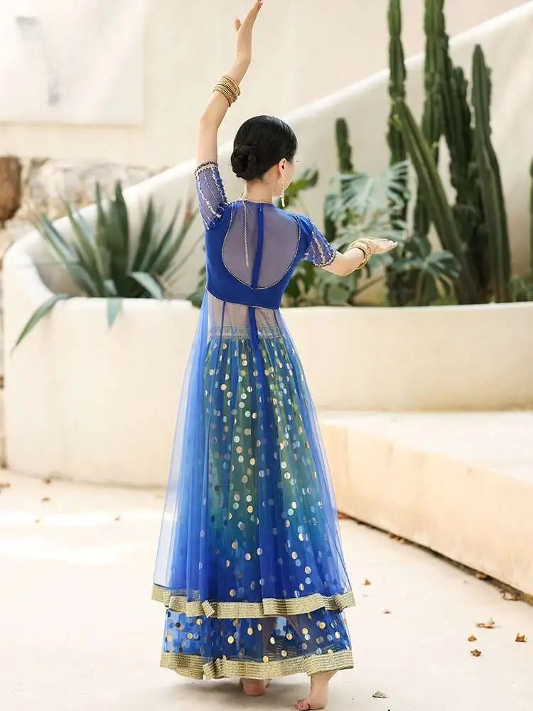 New Style Yiman Exotic Indian  - Salwar Kameez Set บทวิจารณ์และราคา