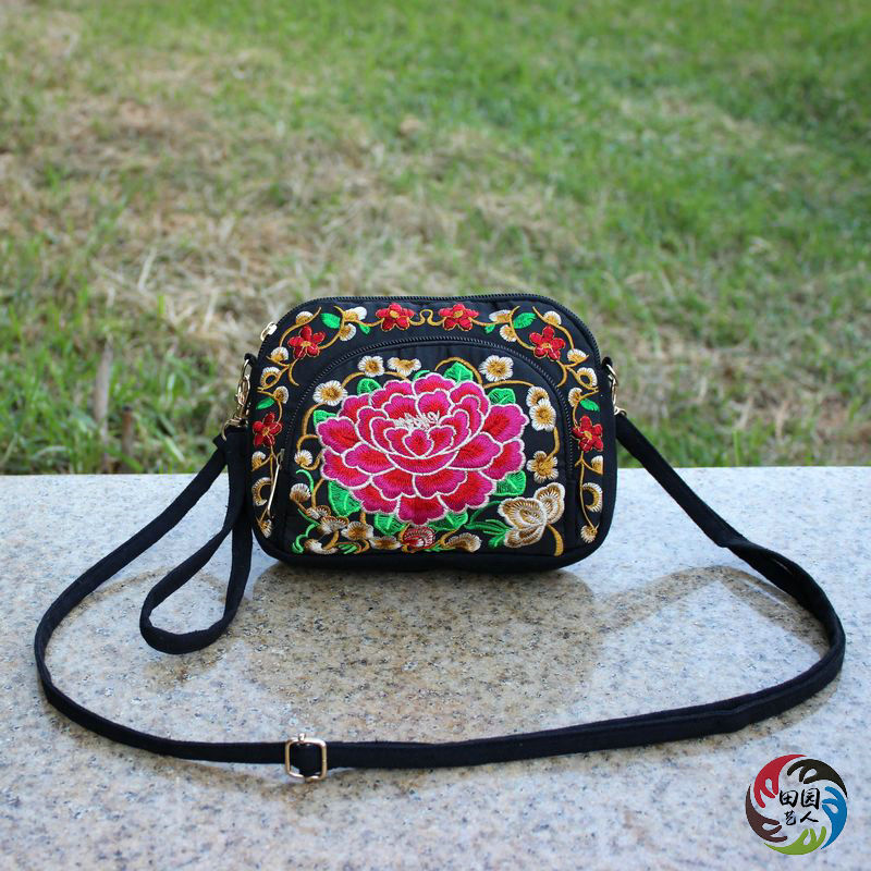 Ethnic Style Embroidered Canva - Ethnic Fabric บทวิจารณ์และราคา