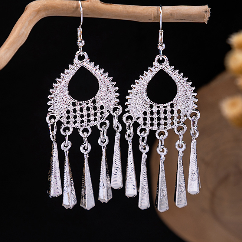 Vintage Ethnic Dangle Earings  - Ethnic Indian Fashion บทวิจารณ์และราคา