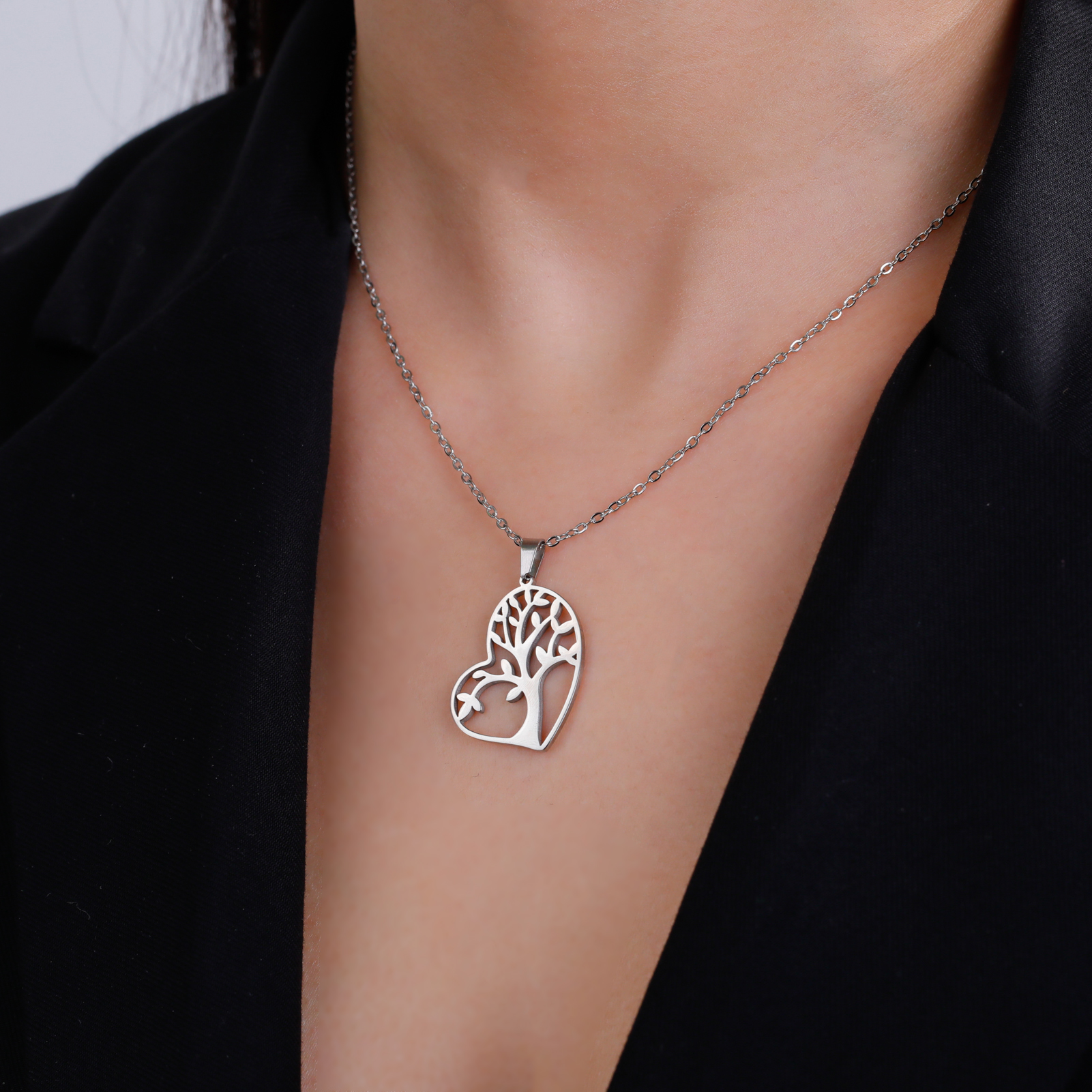 Unift Unique Tree of Life Hear - Ethnic Fashion World บทวิจารณ์และราคา